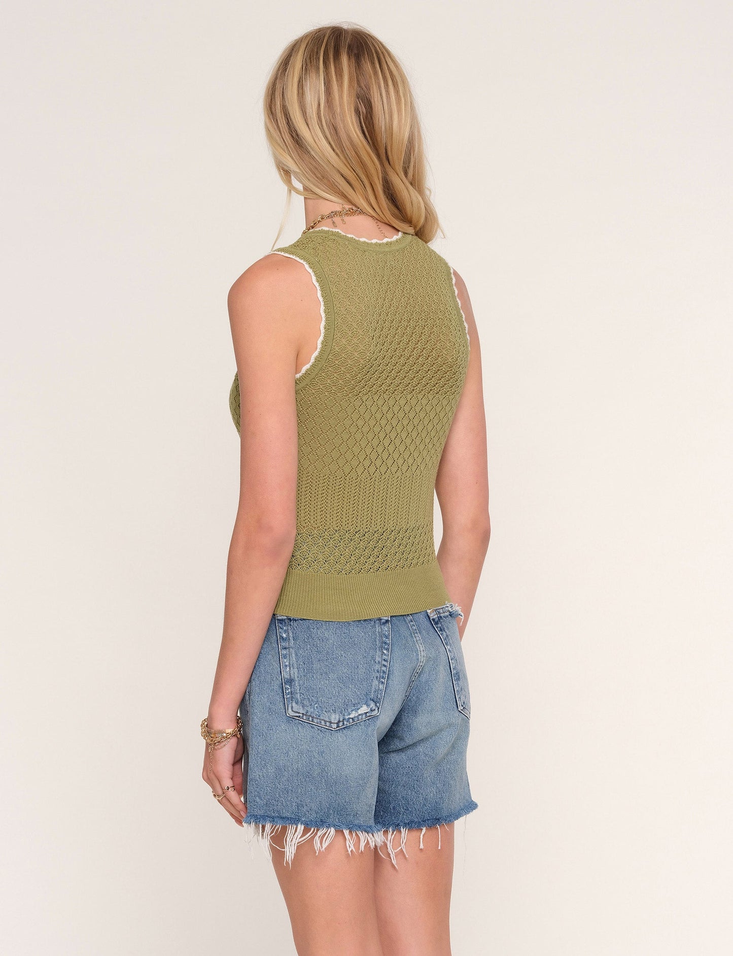 Lilla Vest