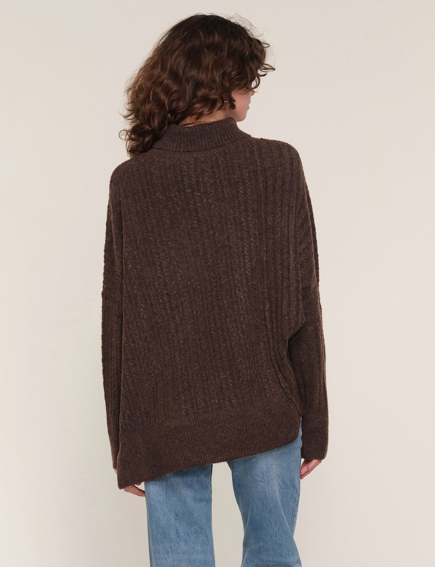 seira sweater