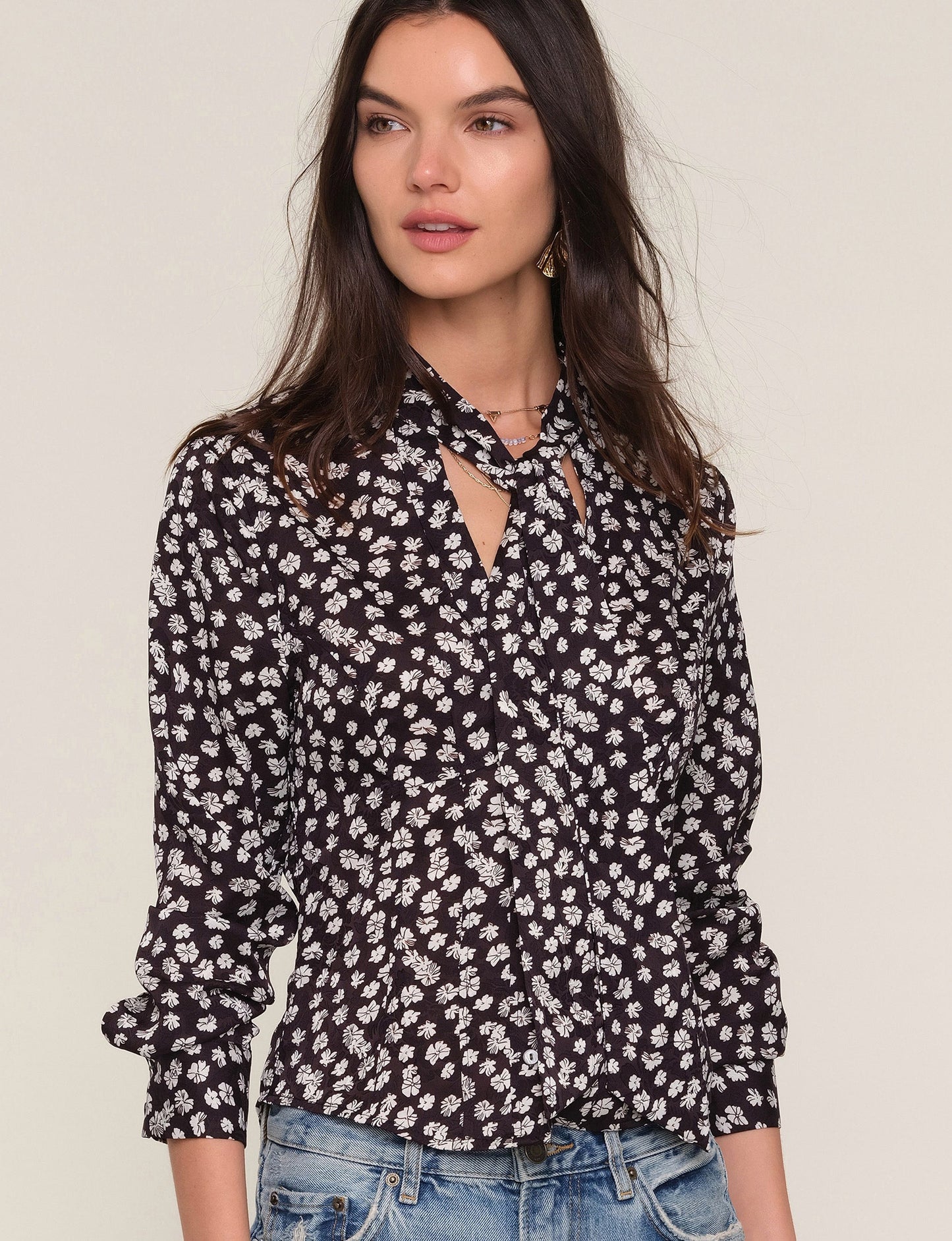 junia top