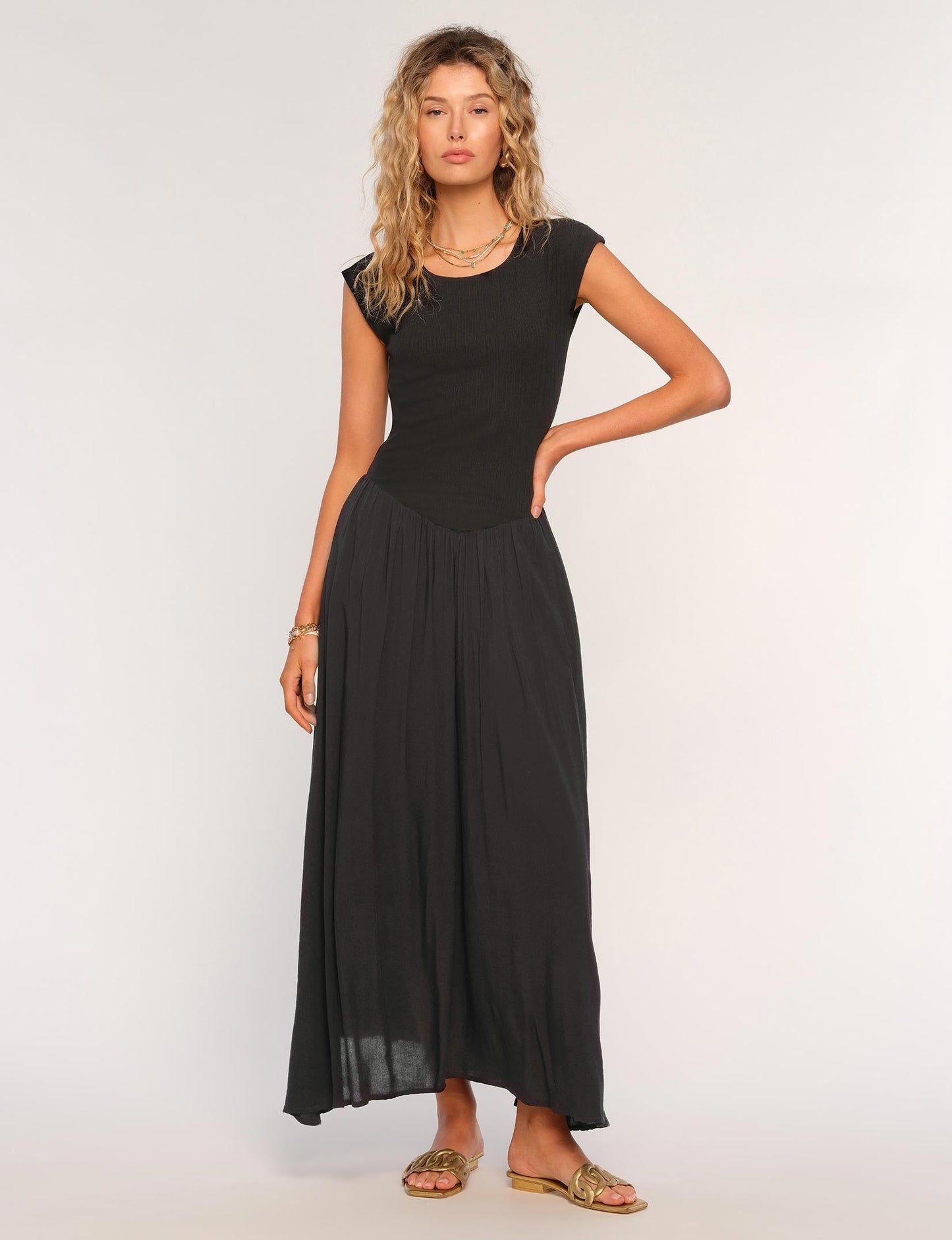 Mora Dress