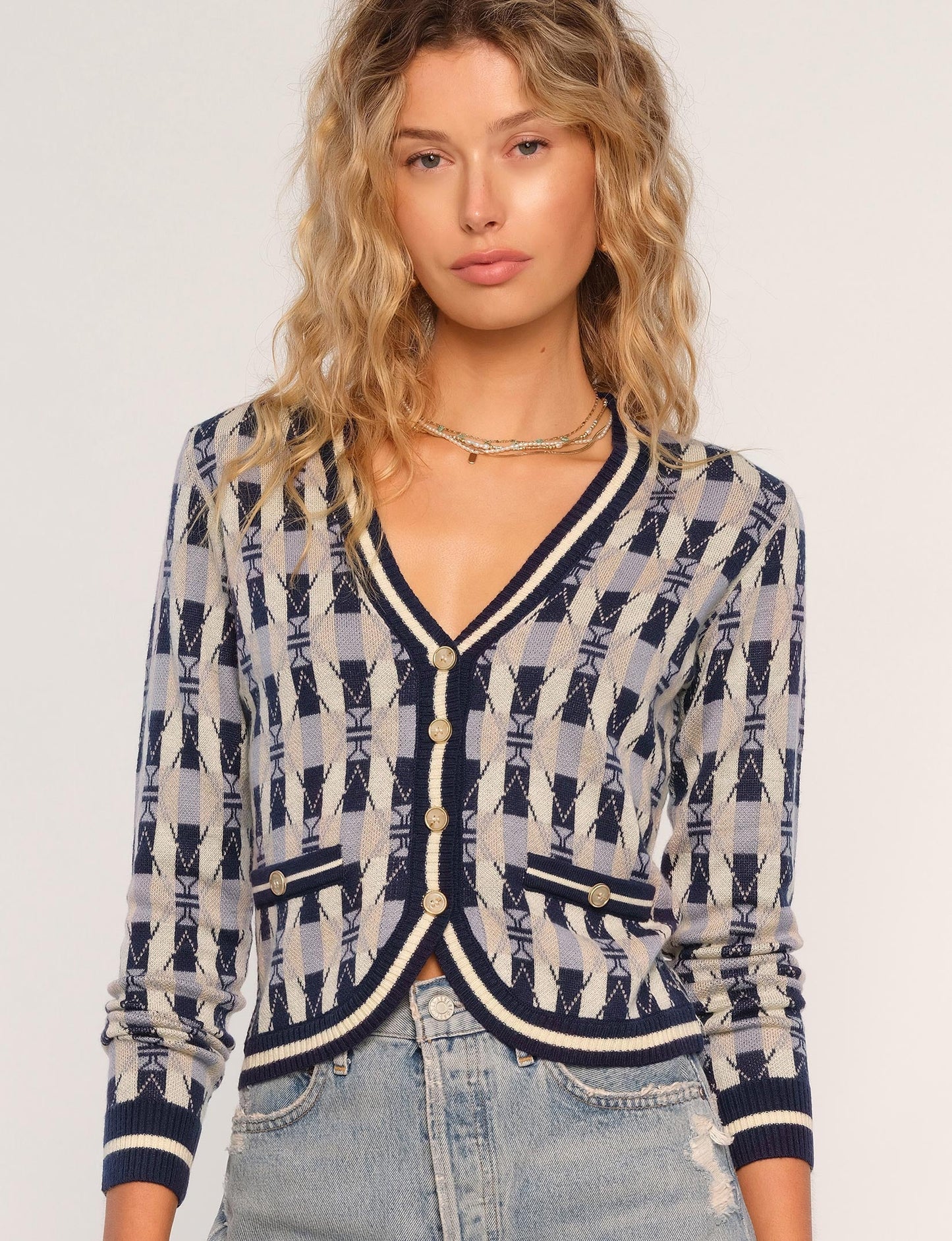 Lilah Cardi