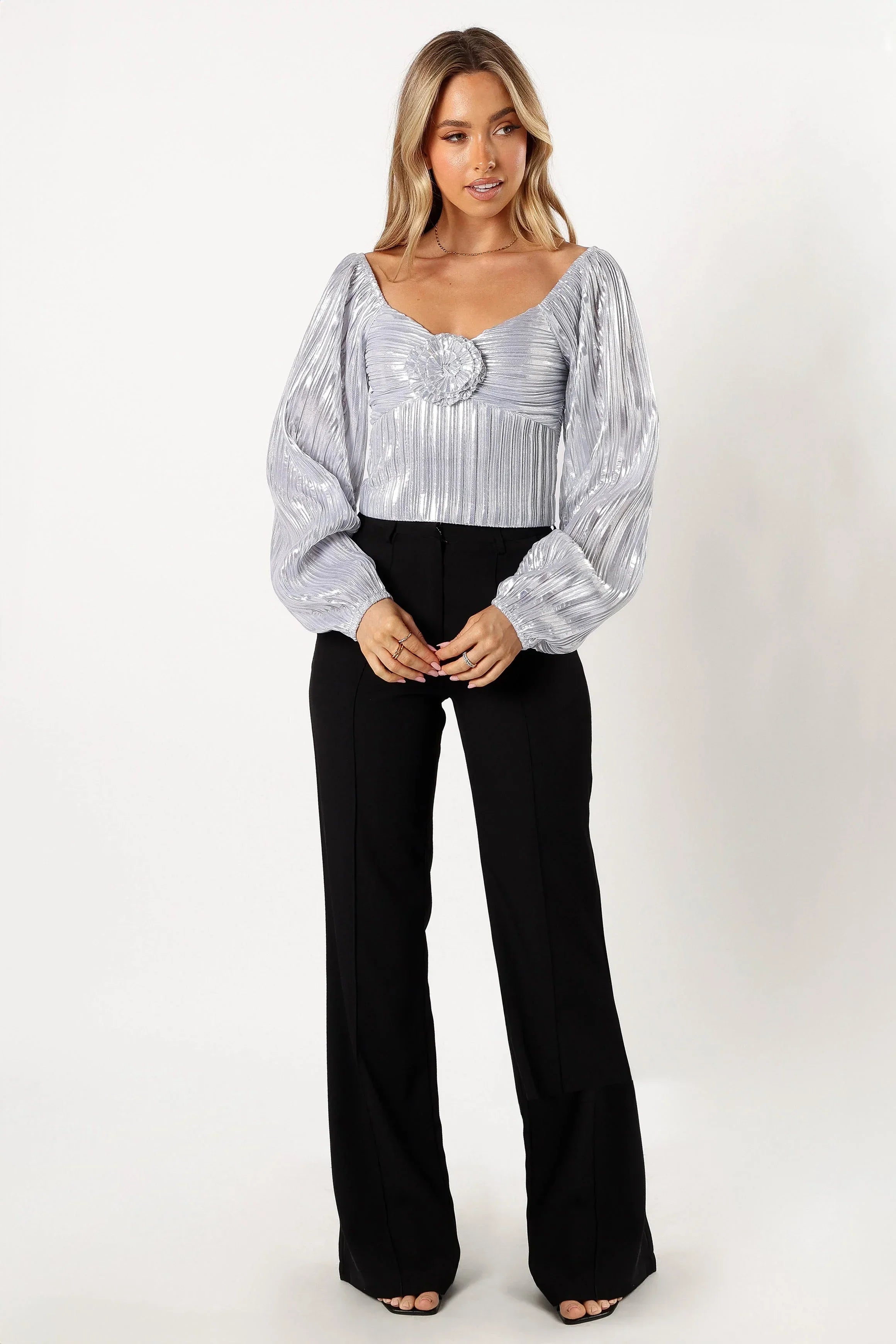 Nyra Rose Detail Top - Silver